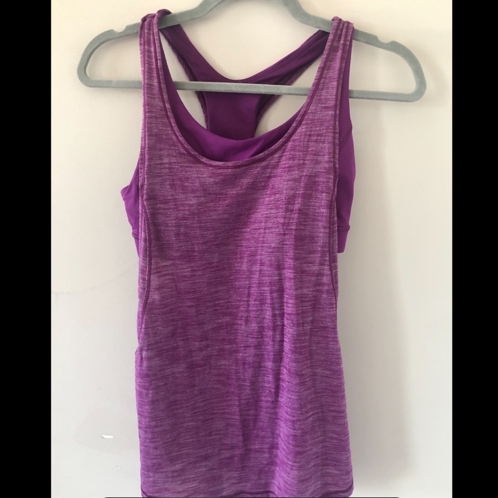 Lululemon tank top with build in bra